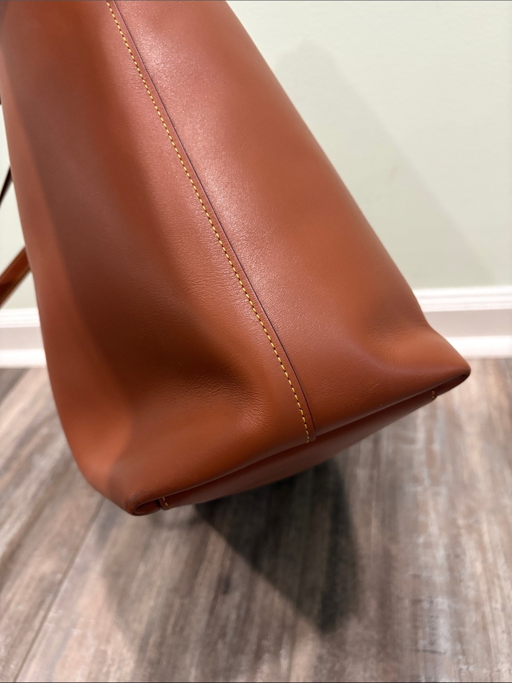 Coach Central Tote 39 Saddle/Gold - Picture 14 of 14